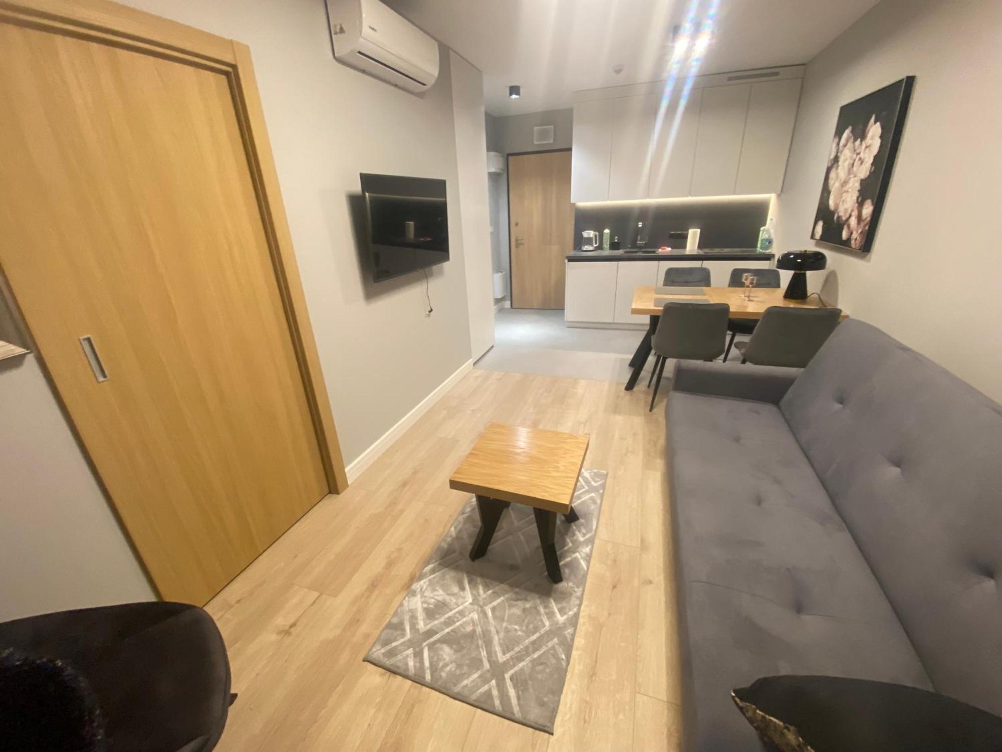 Wiktoryn 6 Piekne Nowe Apartamenty Z Duzymi Balkonami Varsovia Exterior foto